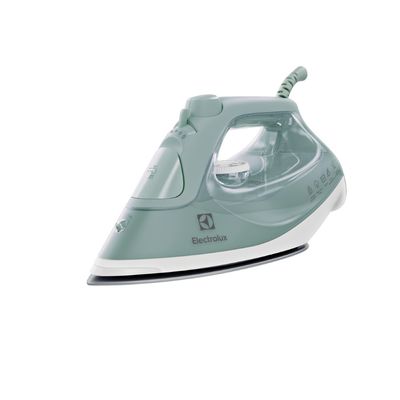 Steam_Iron_ESI51_Perspective_Electrolux-5000x5000