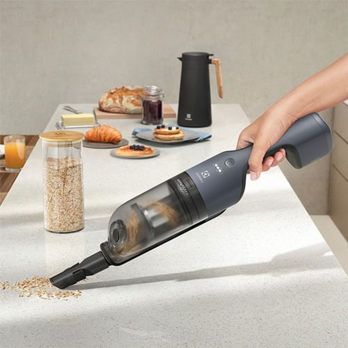 Vacuum_Cleaner_ERG019_Kitchen_HandUnit_Electrolux_700x700-500x500.jpg