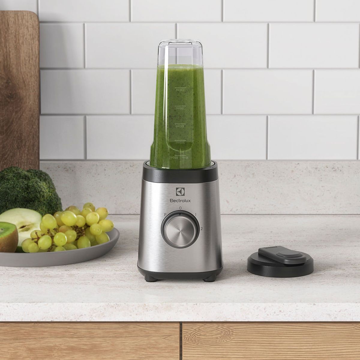 Sport_Blender_BSE20_Kitchen_Electrolux_1000x1000-1000x1000.raw
