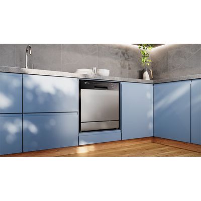 DISHWASHER_LS08E_Kitchen_2_Electrolux_Spanish-1000x563.raw