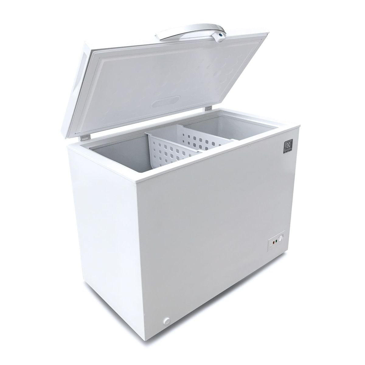 EFCC32C3HQW_congelador-horizontal-frost-blanco-318litros_electrolux__blanco_lateral-3
