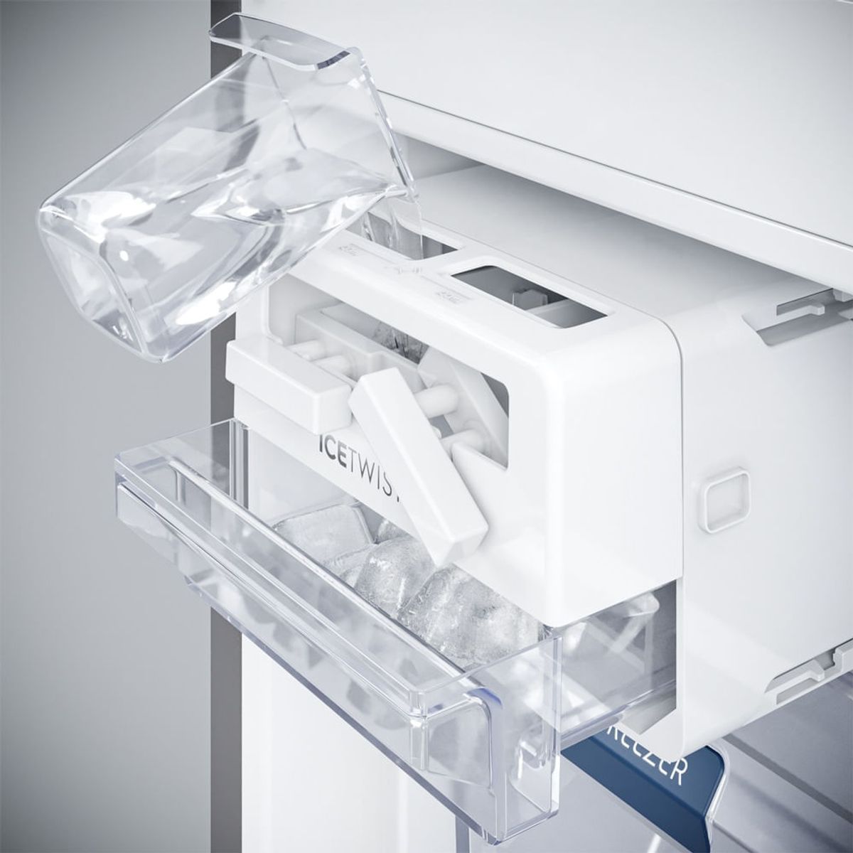 Refrigerator_ERSA44V3HVG_IceTwister_Electrolux_Spanish-1000x1000