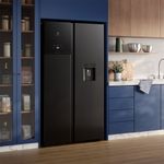 Refrigerator_ERS53F4C5CB_Environment_Square_Electrolux_Portuguese-1000x1000.raw