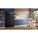 Refrigerator_ERS53F3C5CB_Environment_Electrolux_Portuguese-1000x562.raw