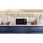 Microwave_ME20AB_Environment_Black_Electrolux_Spanish-500x500