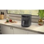 Airfryer_EAF45_Kitchen_Electrolux_Spanish-1000x563.raw