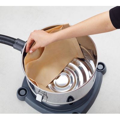 Vacuum_Cleaner_GT20i_bag_Electrolux_Portuguese-1000x897.raw