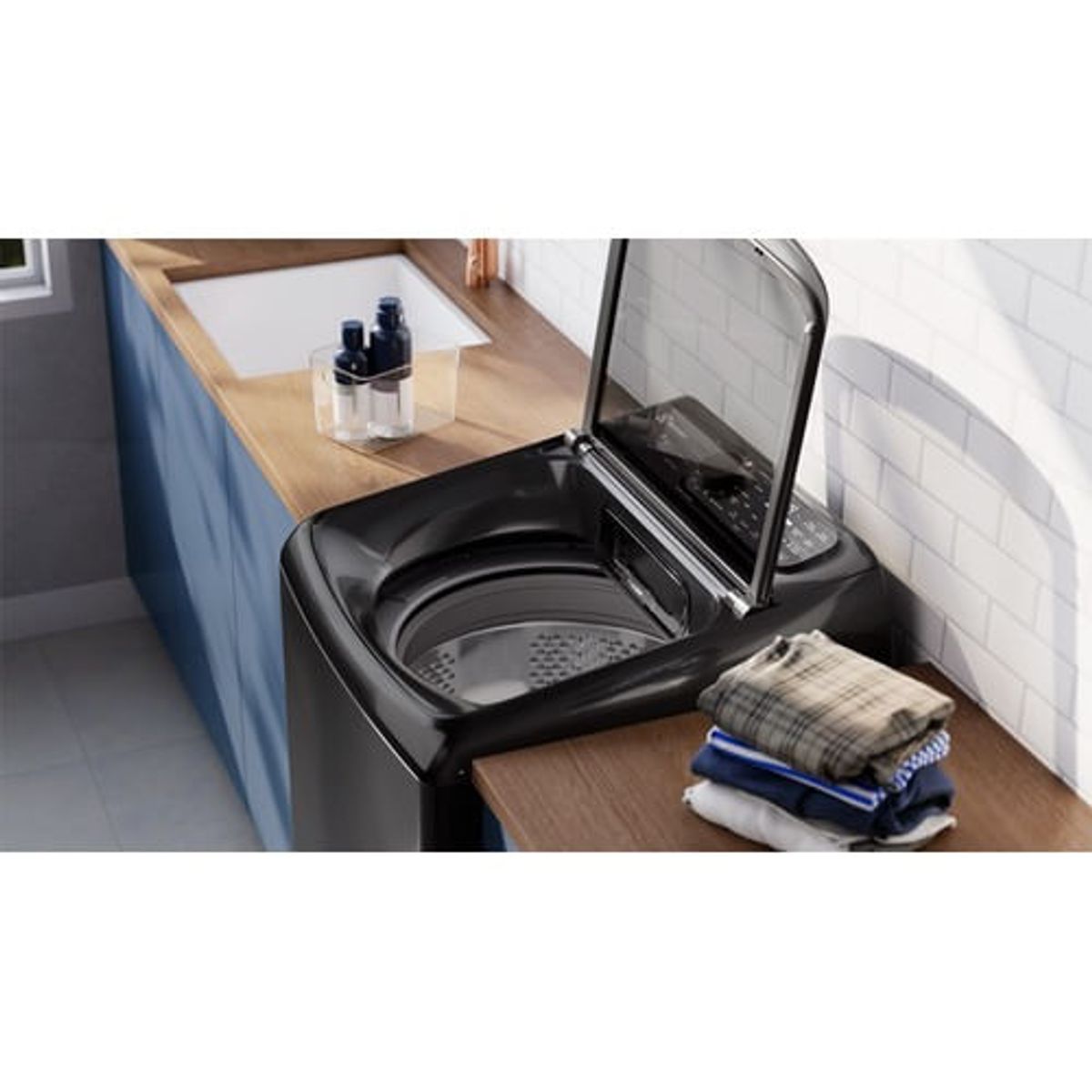WashMachine_EWIY15F6XSZB_Environment_02_Black_Electrolux_Spanish-500x500