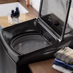WashMachine_EWIY24F6XSZB_Environment_Square_02_Black_Electrolux_Spanish-500x500