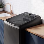 WashMachine_EWIY24F6XSZB_Environment_Square_01_Black_Electrolux_Spanish-500x500